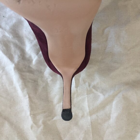 Gianvito Rossi Burgundy Suede Pumps ASO KATE MIDDLETON - Picture 15 of 16